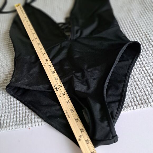 Fredrick's of Hollywood NWT Sunset Strap Black One Piece Swimsuit Large Swimwear - Picture 9 of 10